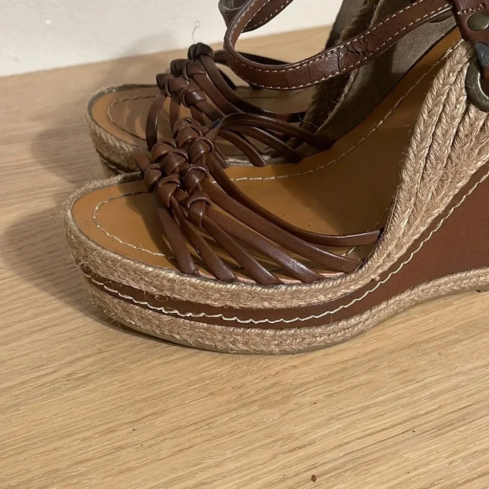 MIA Women's Tan Brown Wedge Platform Sandals Shoes Size 8.5 Medium
